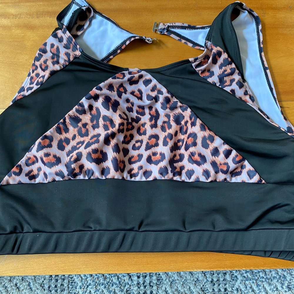 Bathing suit set